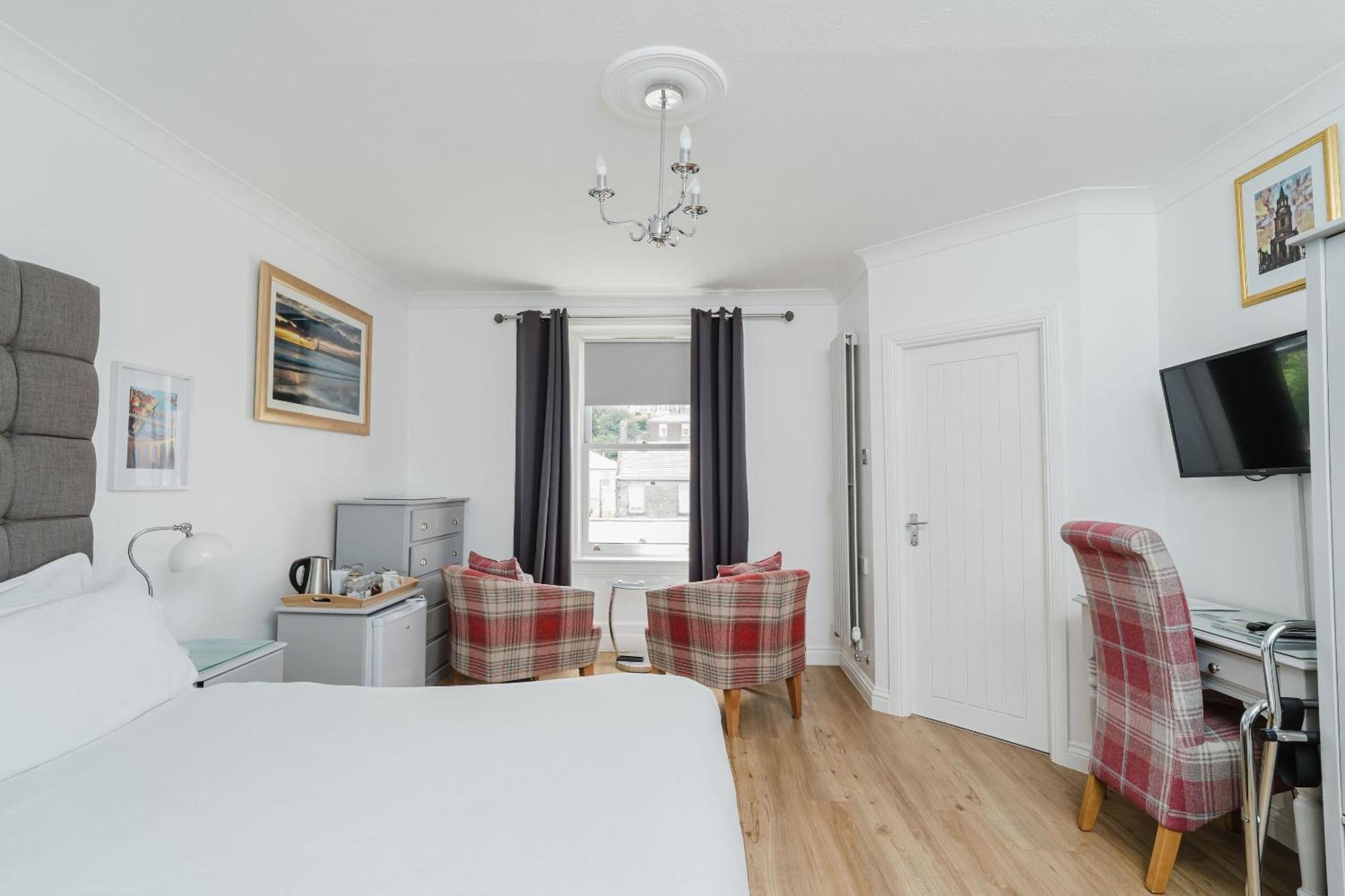The Roxburgh Guest Accommodation Berwick Upon Tweed Exterior photo