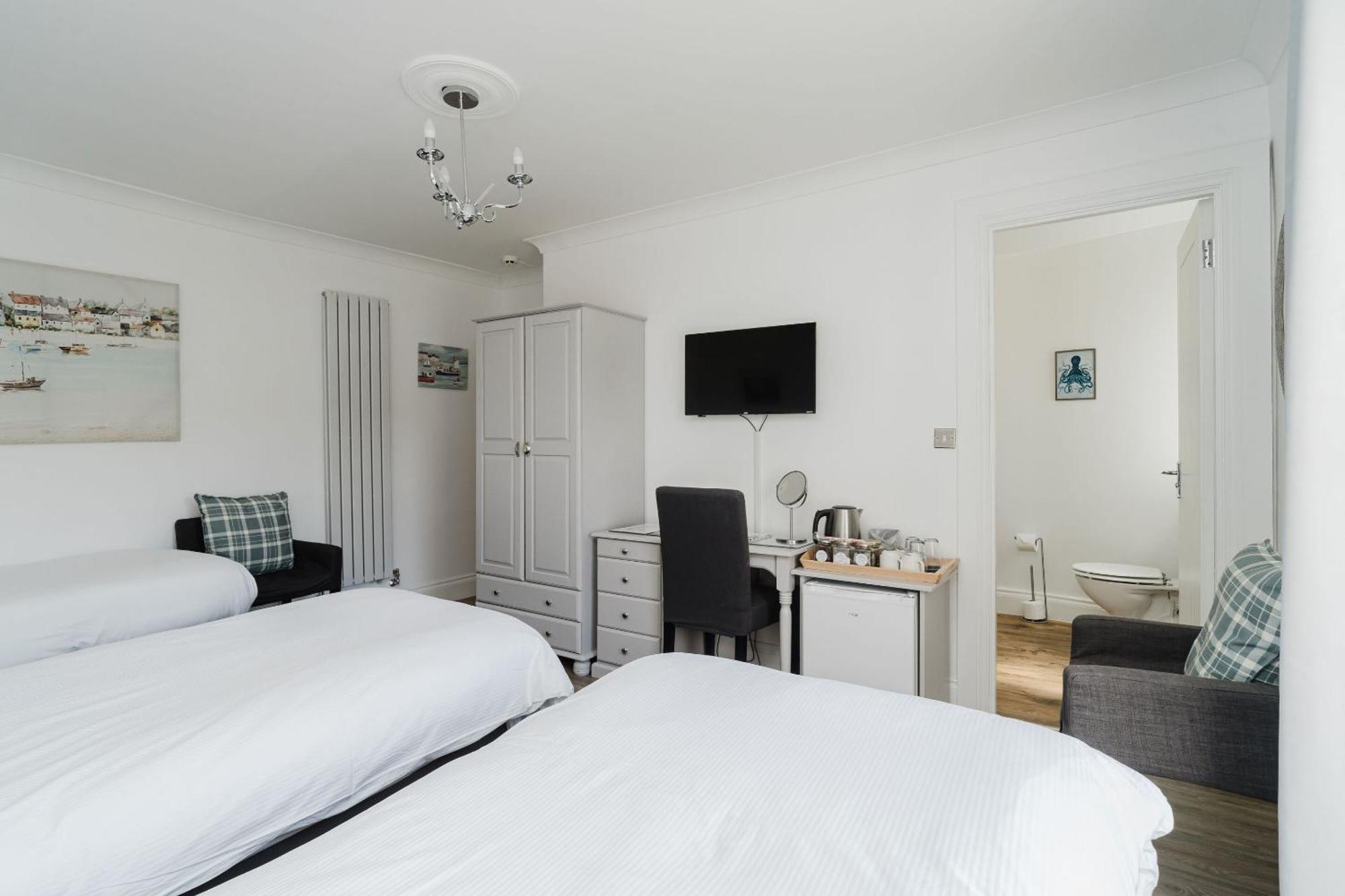 The Roxburgh Guest Accommodation Berwick Upon Tweed Exterior photo