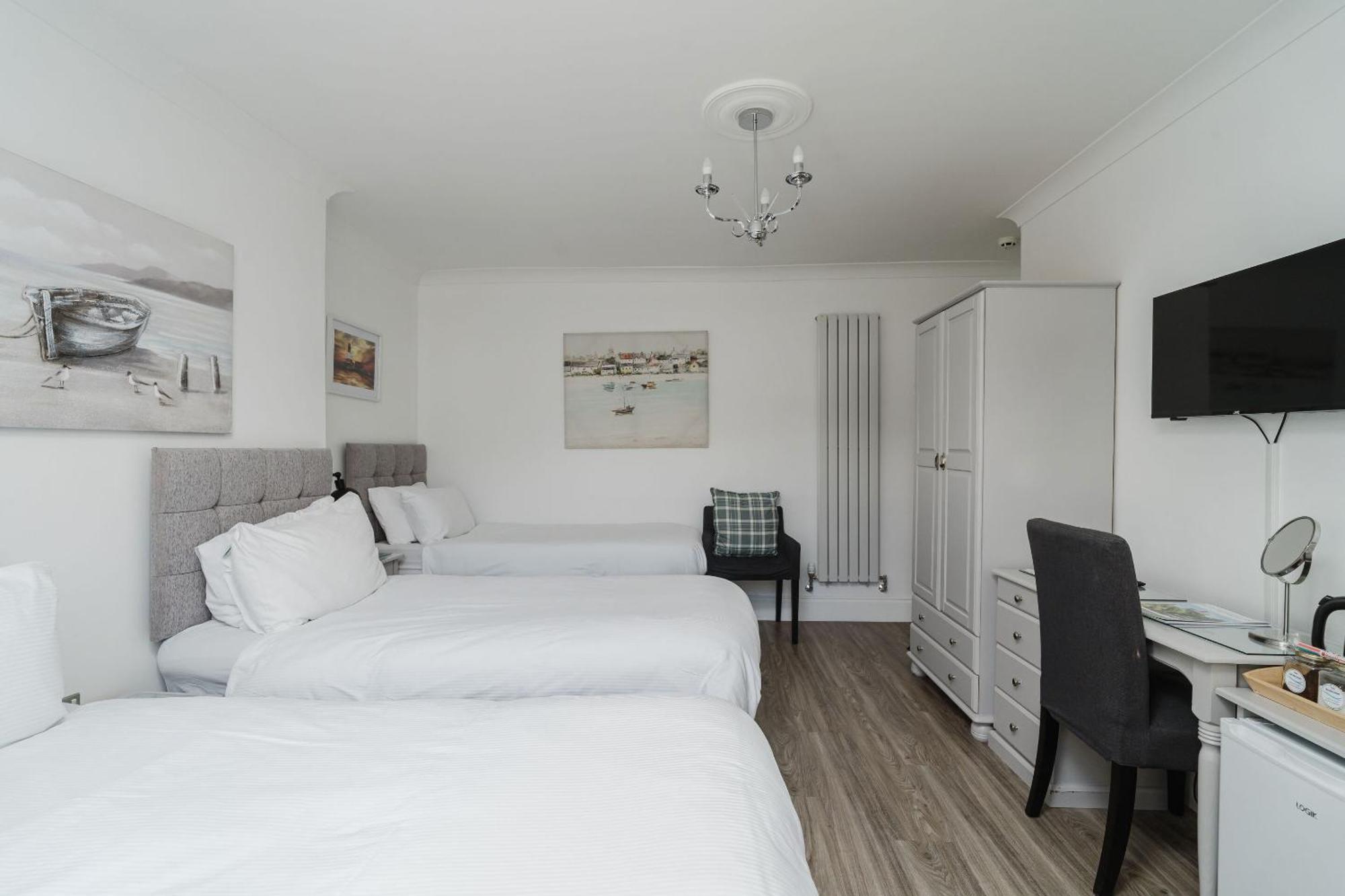 The Roxburgh Guest Accommodation Berwick Upon Tweed Exterior photo